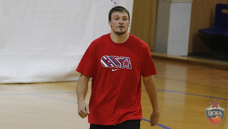 Alexey Zozulin had knee surgery