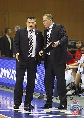 Евгений Пашутин и Дмитрий Шакулин (фото М. Сербин, cskabasket.com)