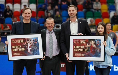 Никита Моргунов, Андрей Ватутин и Алексей Саврасенко (фото: М. Сербин, cskabasket.com)