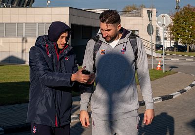 Алекса Аврамович и Никита Курбанов (фото: М. Сербин, cskabasket.com)