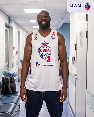 Тони Джекири в Центравиамед (фото: М. Сербин, cskabasket.com)
