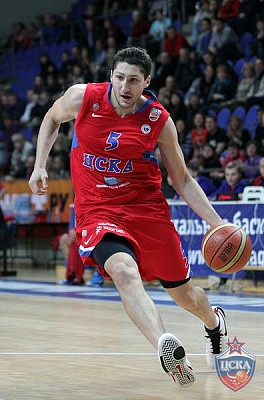 Никита Курбанов (фото cskabasket.com)