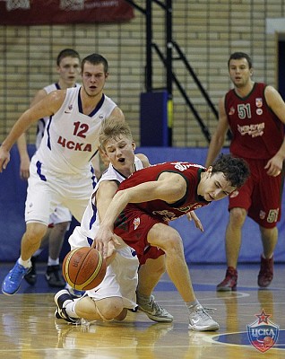 Дмитрий Добрынин (фото М. Сербин, cskabasket.com)