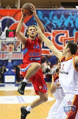 Зоран Планинич стал самым результативным игроком матча (фото М. Сербин, cskabasket.com)