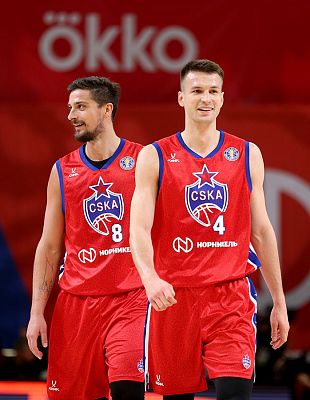 Антон Астапкович и Самсон Руженцев (фото: М. Сербин, cskabasket.com)