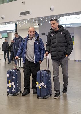 Денис Годлевский и Андреас Пистиолис (фото: М. Сербин, cskabasket.com)