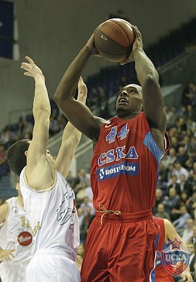 Джамонт Гордон (фото М. Сербин, cskabasket.com)