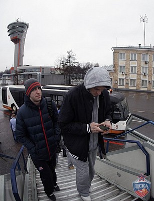 Виталий Фридзон и Алексей Зозулин (фото: М. Сербин, cskabasket.com)