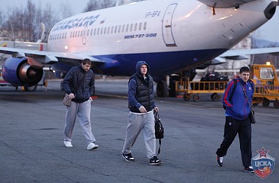 Дмитрий Соколов, Антон Понкрашов и Евгений Воронов (фото М. Сербин, cskabasket.com)