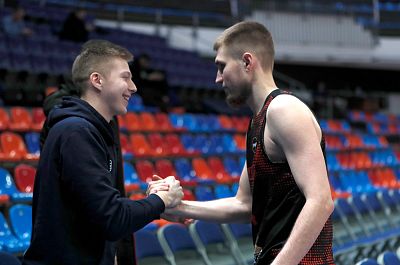 Антон Карданахишвили и Александр Евсеев (фото: М. Сербин, cskabasket.com)