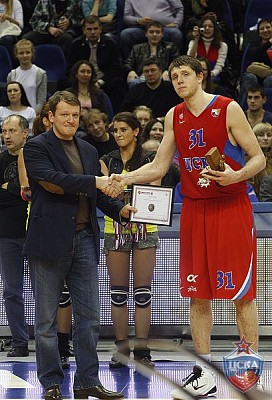 Виктор Хряпа стал лучшим игроком турнира (фото М. Сербин, cskabasket.com)