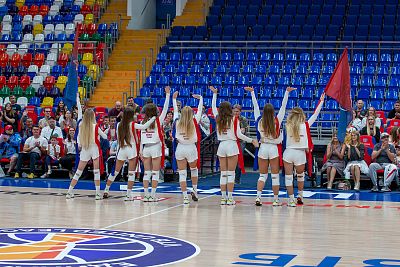Группа поддержки ЦСКА (фото: М. Сербин, cskabasket.com)