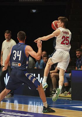 Иван Зайцев (фото Т. Макеева, cskabasket.ru)
