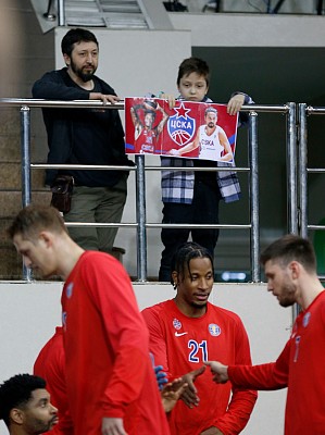 CSKA Fan (photo: M. Serbin, cskabasket.com)