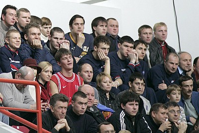 Молодежный ЦСКА - на матче основной команды (фото М. Сербин)