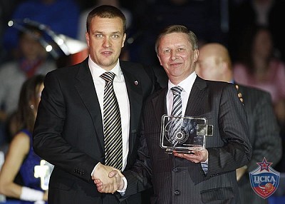 Андрей Ватутин и Сергей Иванов  (фото М. Сербин, cskabasket.com)