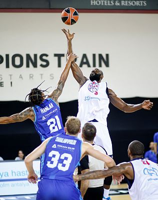 Тони Джекири (фото: Н. Цынкевич, cskabasket.com)