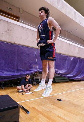 (фото: М. Сербин, cskabasket.com)