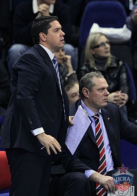 Саша Филиповски и Дмитрий Шакулин (фото Ю. Кузьмин, cskabasket.com)