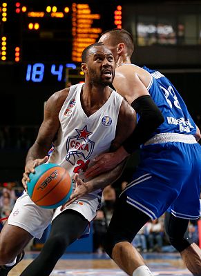 Амат М'Бай (фото: М. Сербин, cskabasket.com)