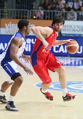 Милош Теодосич (фото: pallacanestrocantu.com)