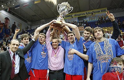We are the Champions! (photo T. Makeeva, cskabasket.com)