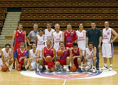 Участники матча (фото cskabasket.com)