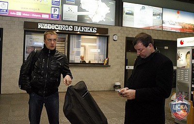 Андрей Ватутин и Сергей Кущенко (фото М. Сербин, cskabasket.com)