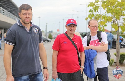 Андрей Щепанков, Аскер Барчо и Николай Цынкевич (фото: cskabasket.com)
