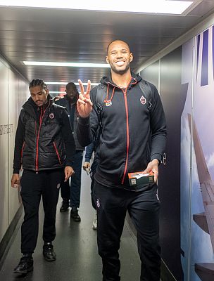 Амат М'Бай (фото: М. Сербин, cskabasket.com)
