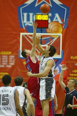 Victor Kryapa vs Dejan Koturovic (photo E.Tumashov, SovSport)