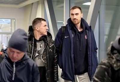 Антон Юдин и Никола Милутинов (фото: М. Сербин, cskabasket.com)