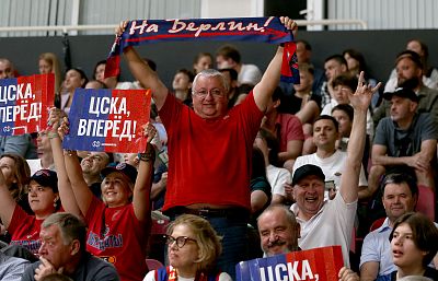 Болельщики ЦСКА (фото: М. Сербин, cskabasket.com)