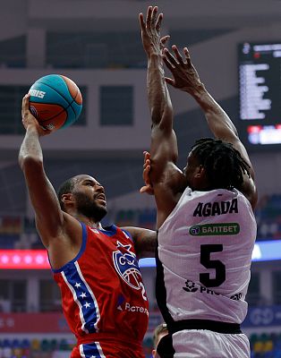 Амат М'Бай (фото: М. Сербин, cskabasket.com)