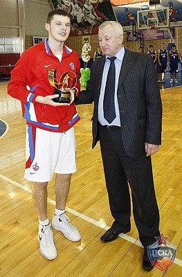 Иван Стребков стал лучшим игроком турнира (фото М. Сербин, cskabasket.com)