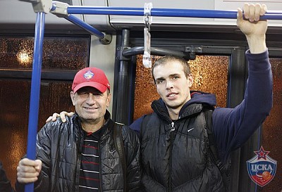 Asker Barcho and Sergey Bykov (photo M. Serbin, cskabasket.com)