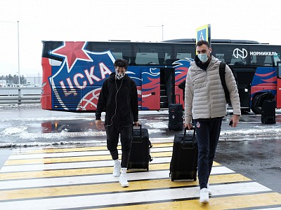 Daniel Hackett and Nikola Milutinov (photo: M. Serbin, cskabasket.com)