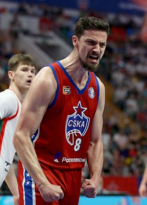 Антон Астапкович (фото: М. Сербин, cskabasket.com)