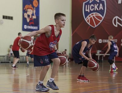 (фото: Т. Макеева, cskabasket.com)