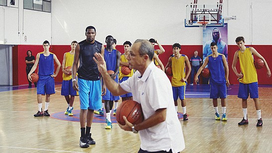 Ettore Messina and Kevin Durant hosted the clinic in Milan