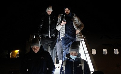 Андрей Лопатин и Никола Милутинов (фото: М. Сербин, cskabasket.com)