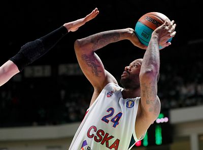 Амат М'Бай (фото: М. Сербин, cskabasket.com)