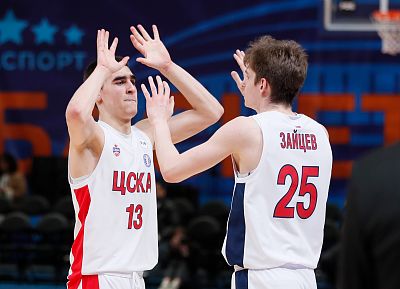 Николай Нацвлишвили и Иван Зайцев (фото: М. Сербин, cskabasket.com)