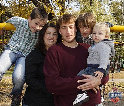 Семейство Смодишей (фото М. Сербин, cskabasket.com)