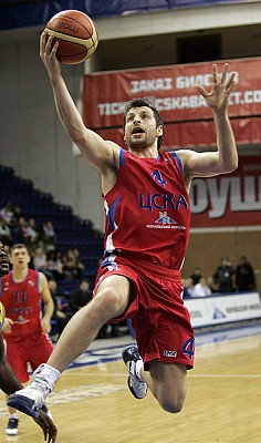 Теодорос Папалукас стал самым результативным игроком матча (фото М. Сербин)