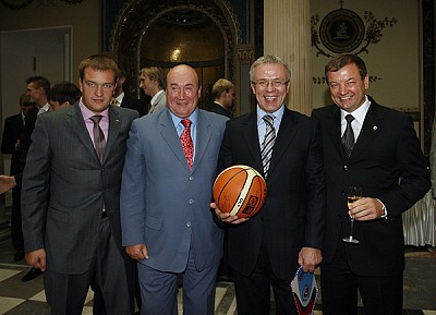 Андрей Ватутин, Сергей Чернов, Вячеслав Фетисов и Сергей Кущенко  (фото М. Сербин)