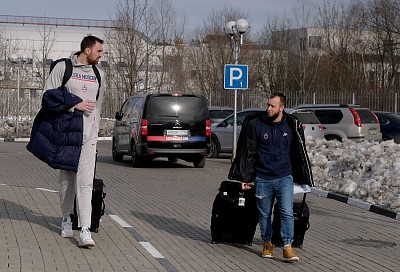 Никола Милутинов и Александр Селявкин (фото: М. Сербин, cskabasket.com)