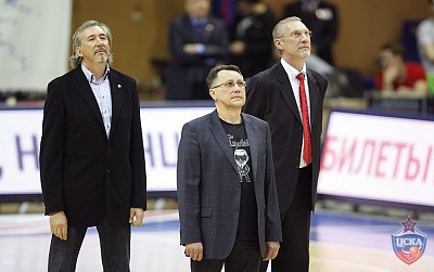 Сергей Тараканов, Станислав Еремин и Анатолий Мышкин (фото: М. Сербин, cskabasket.com)