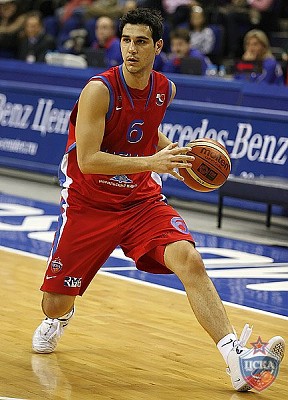 Никос Зисис (фото Ю. Кузьмин, cskabasket.com)