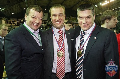 Сергей Кущенко, Андрей Ватутин и Евгений Пашутин (фото М. Сербин, cskabasket.com)